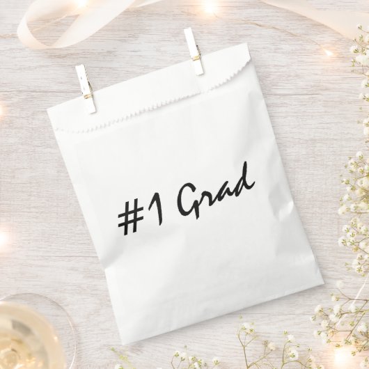 1グラードのパーソナライズ フェイバーバッグ (クリップ留めされた状態)