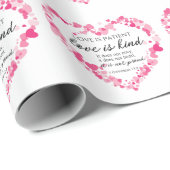 1コリント13:4愛は患者ピンクのハート ラッピングペーパー (ロールコーナー)