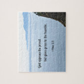 1ペテロ5:5神は反対するが、恵誇りを持ったみを受け与える ジグソーパズル (縦)