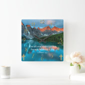 1ペテロ5:7美しい山の湖のビュー スクエア壁時計 (ホーム)