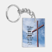 1ヨハネ3:1イエス・キリストは私たちのために彼の命を捨てた キーホルダー (正面左)