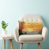 1ヨハネ3:16イエスは私たちの聖書のために彼の命を置いた ランバークッション (椅子)