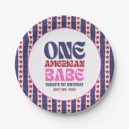 1人のアメリカ人バベ7月1日の誕生日の4日 ペーパープレート