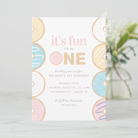 1人のドーナツの最初の誕生日パーティーになるおもしろい 招待状 (スタンド正面)