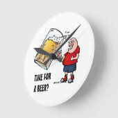 1人の大きなビール男 ラウンド壁時計 (傾斜)