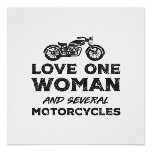 1人の女性と何台ものバイクを愛する エッセンシャル ポスター (正面)
