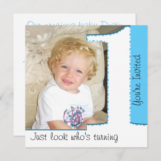 1匹の誕生日の招待状を回している男の子の一見 招待状 (正面/裏面)