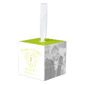 1周年記念結婚の写真のカスタムペリドット キューブオーナメント (正面アングル)