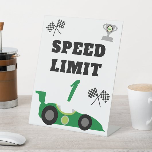 1周目ののまわりにトラック、子供の誕生日パーティー 台座サイン (インサイチュ)