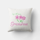 1回目のおばあちゃんピンクの花の贈り物 クッション (裏面)