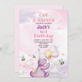 1回目の誕生日かわいい紫の恐竜とミツバチ 招待状 (正面/裏面)