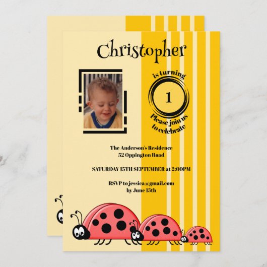 1回目の誕生日にフォトレディーバグ赤い黄色を追加 招待状 (正面/裏面)