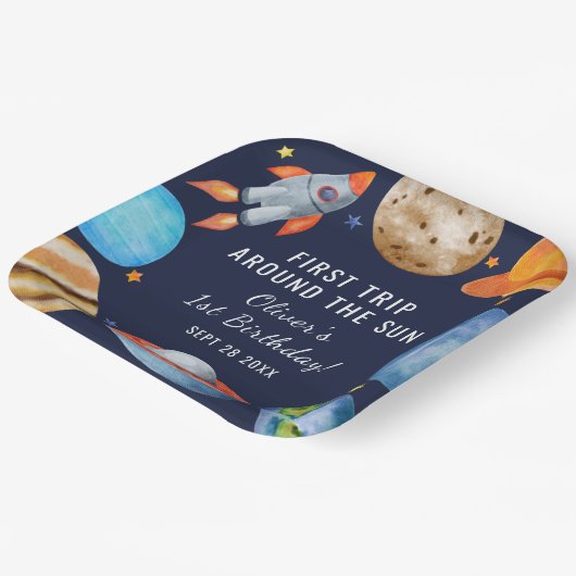 1回目の誕生日のまわりに日帰り ペーパープレート (傾斜あり)