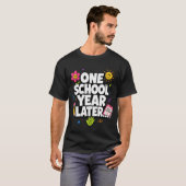 1学期が終わったよ!夏休みを楽しもう! 学校最後の日 Tシャツ (正面フル)