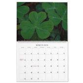 1年の壁カラフルカレンダーを持つ カレンダー (3月 2026)