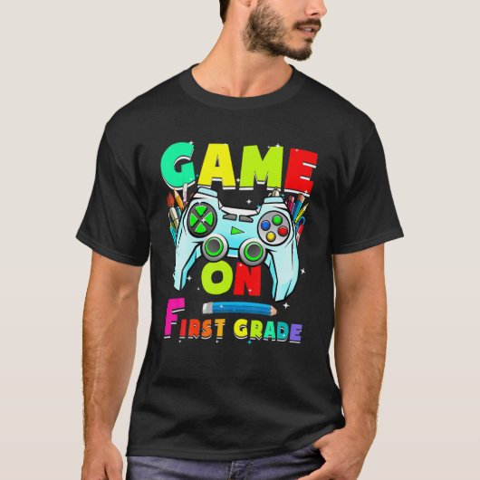 1年生のゲームコントローラのゲーマー誕生日少年 Tシャツ (正面)