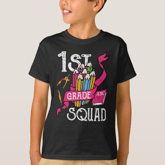 1年生の仲間たち バックトゥスクール 生徒 キッズ ギフト Tシャツ (正面)