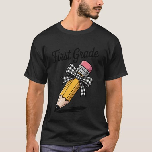 1年生の仲間入り おしゃれな鉛筆 リボン 笑顔のバックプリント Tシャツ (正面)