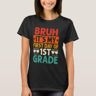 1年生の先生 初めての小学校の先生 バック T Tシャツ