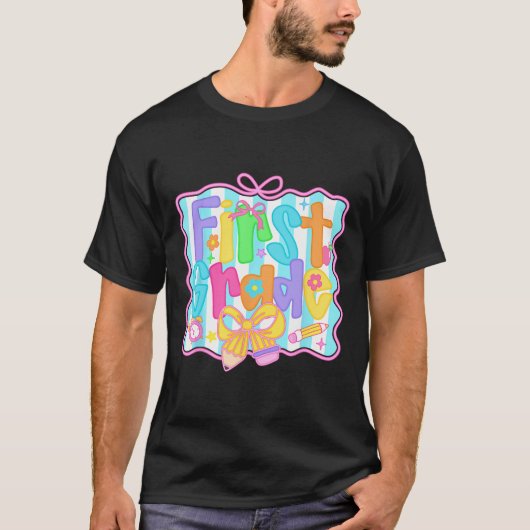 1年生の女の子新学期ボウキュートコケット Tシャツ (正面)