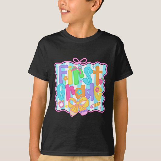 1年生の女の子新学期ボウキュートコケット Tシャツ (正面)