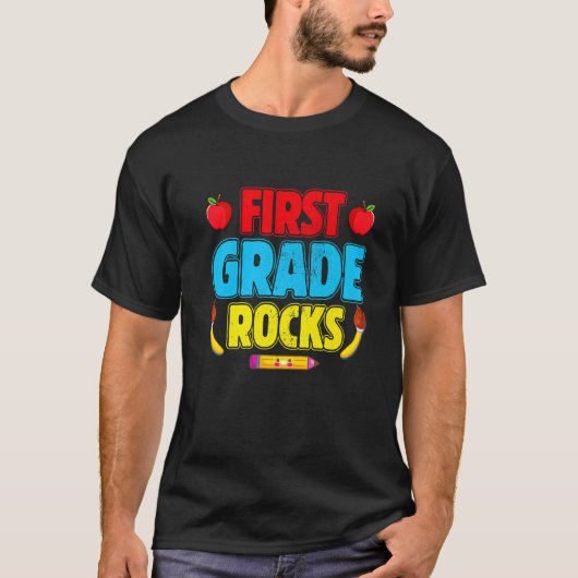 1年生の岩かわいいおもしろい先生 Tシャツ (正面)