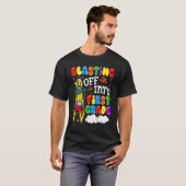 1年生の新学期少年に爆破 Tシャツ (正面フル)