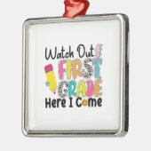 1年生を見てこ来こ メタルオーナメント (左)