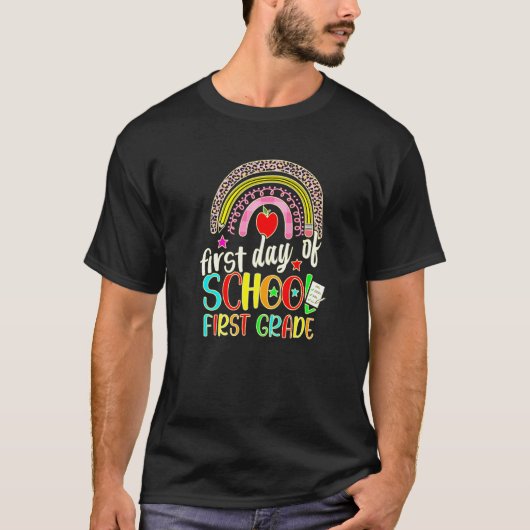 1年生レインボーヒョウ儀の初日 Tシャツ (正面)