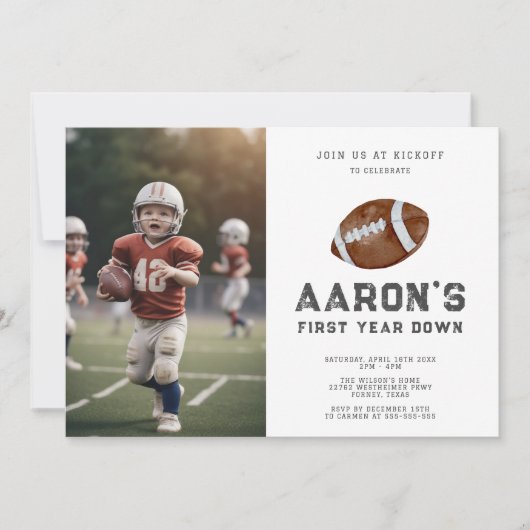 1年目のサッカー写真1回目の誕生日パーティー 招待状 (正面)