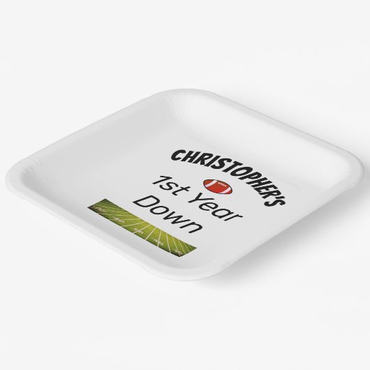 1年目のサッカー少年の誕生日 ペーパープレート (傾斜あり)