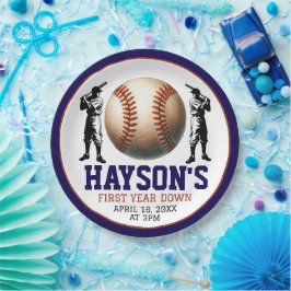 1年目を終える野球1回目の誕生日パーティー ペーパープレート