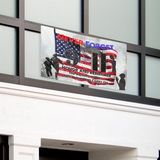 1忘れ月11日まで 横断幕 (ビルの外側)