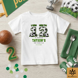 1才から2才へ サッカーの2歳の誕生日 - オールスターデザイン ベビーTシャツ