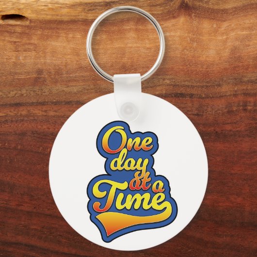 1日ずつ キーホルダー (正面)