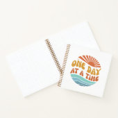 1日ずつ ノートブック (内部)