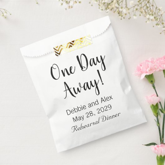 1日のリハ遠くにーサルのディナーのバッグ フェイバーバッグ (封をした状態)