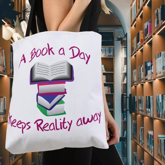1日の現実保の本遠くに トートバッグ