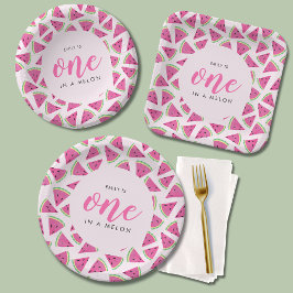 1日の誕生日にメロンを1つ ペーパープレート