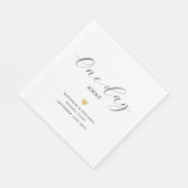 1日エレガントの金ゴールド遠くにハートリハーサルディナー スタンダードランチョンナプキン (角)