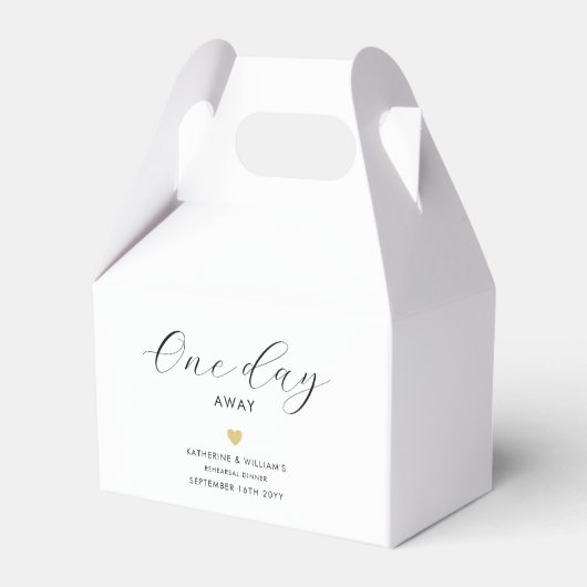 1日エレガントの金ゴールド遠くにハートリハーサルディナー フェイバーボックス (裏面サイド)