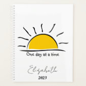 1日パーソナライズされた1年カスタム プランナー手帳 (正面)