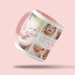 1日目の母の日フォトコラージュマグカップ マグカップ<br><div class="desc">第1回モダン母デーmagは、6枚のコラージュテンプレート、脚本のことわざ「幸せな最初の母の日」と可愛いピンクのグラデーションフォント、子供名を掲載。</div>