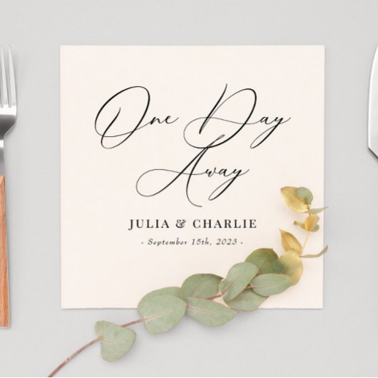 1日遠くにリハーサルエレガントディナー スタンダードカクテルナプキン