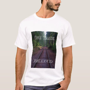 1枚のトラック心のTシャツ Tシャツ