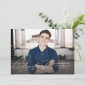 1枚の写真シンプルをモダン卒業 招待状 (スタンド正面)