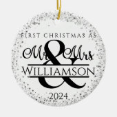 1枚の写真結婚した初めてのクリスマスミセス・グリッター セラミックオーナメント (正面)