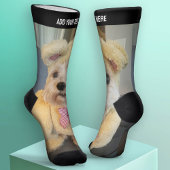 1枚の垂直な写真と文字を上部に配置 – それぞれ同じ ソックス