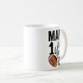 1歳のフットボールのママ 1歳の誕生日 コーヒーマグカップ (正面右)