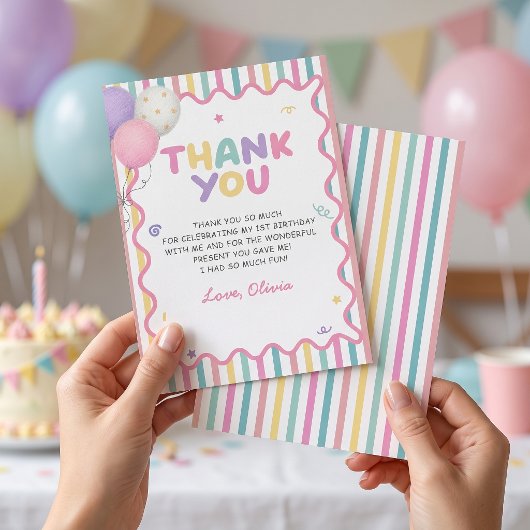 1歳の女の子の誕生日お祝いカード 招待状